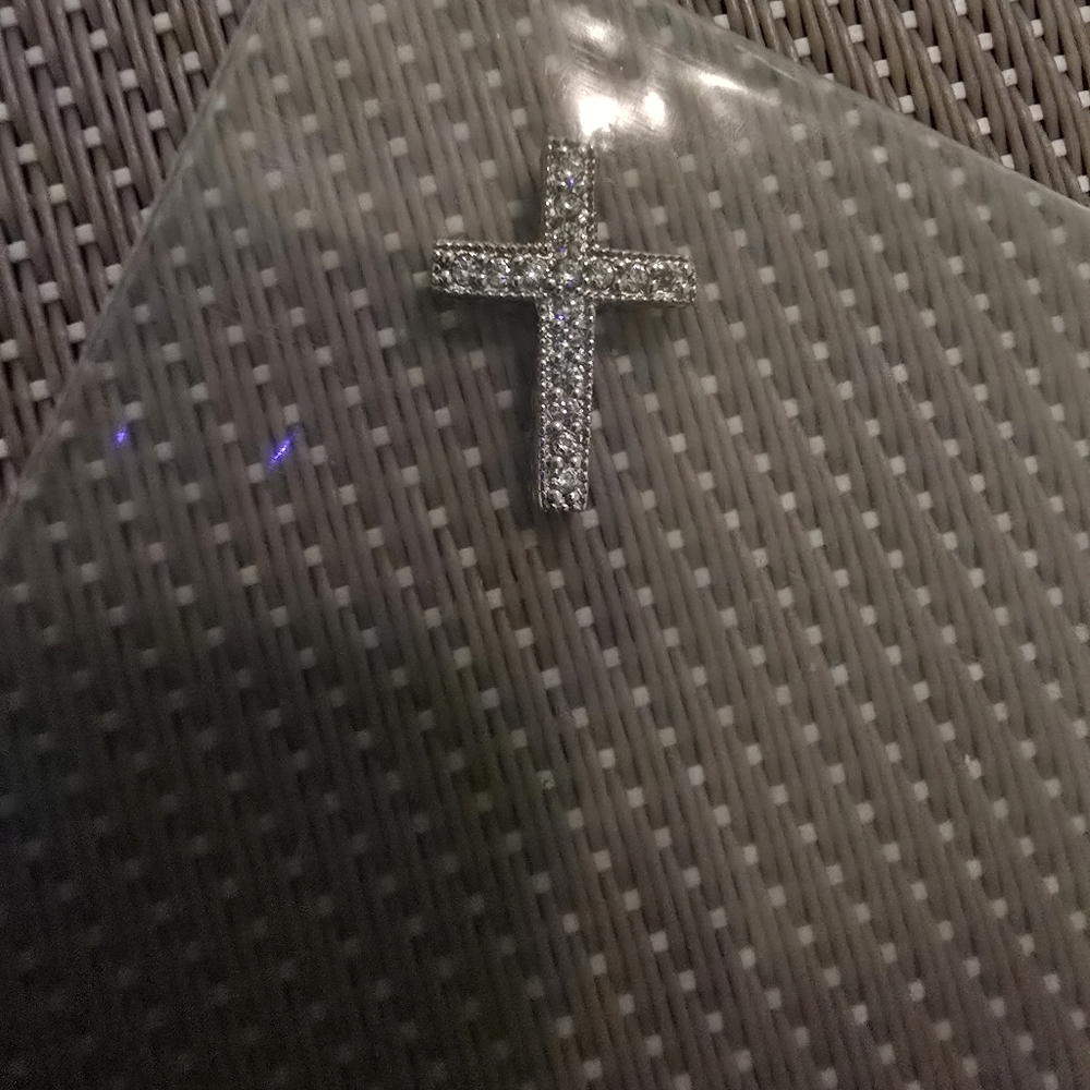 😎Sterling Silver Cross Pendant with White Topaz Crystals